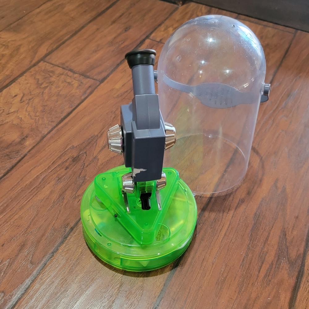 Tasco toy microscope - Picture 4 of 7